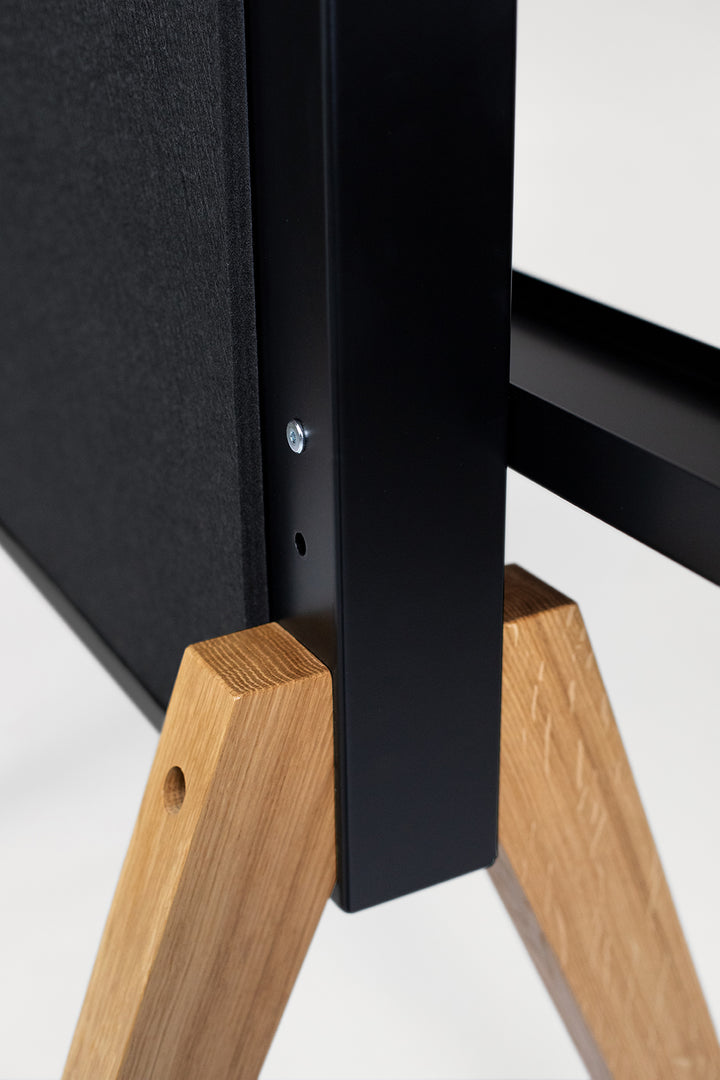 TV and monitor trolley for displays up to 100 inches - <tc>Chatterbox</tc>
