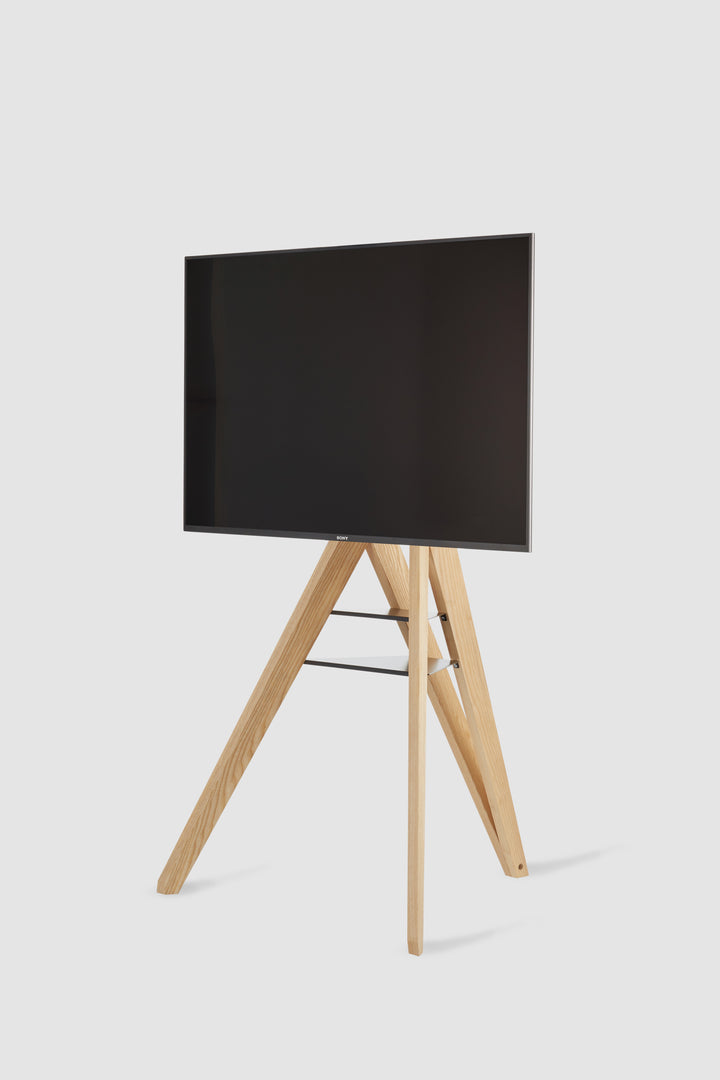 TV Ständer aus Holz von roomours